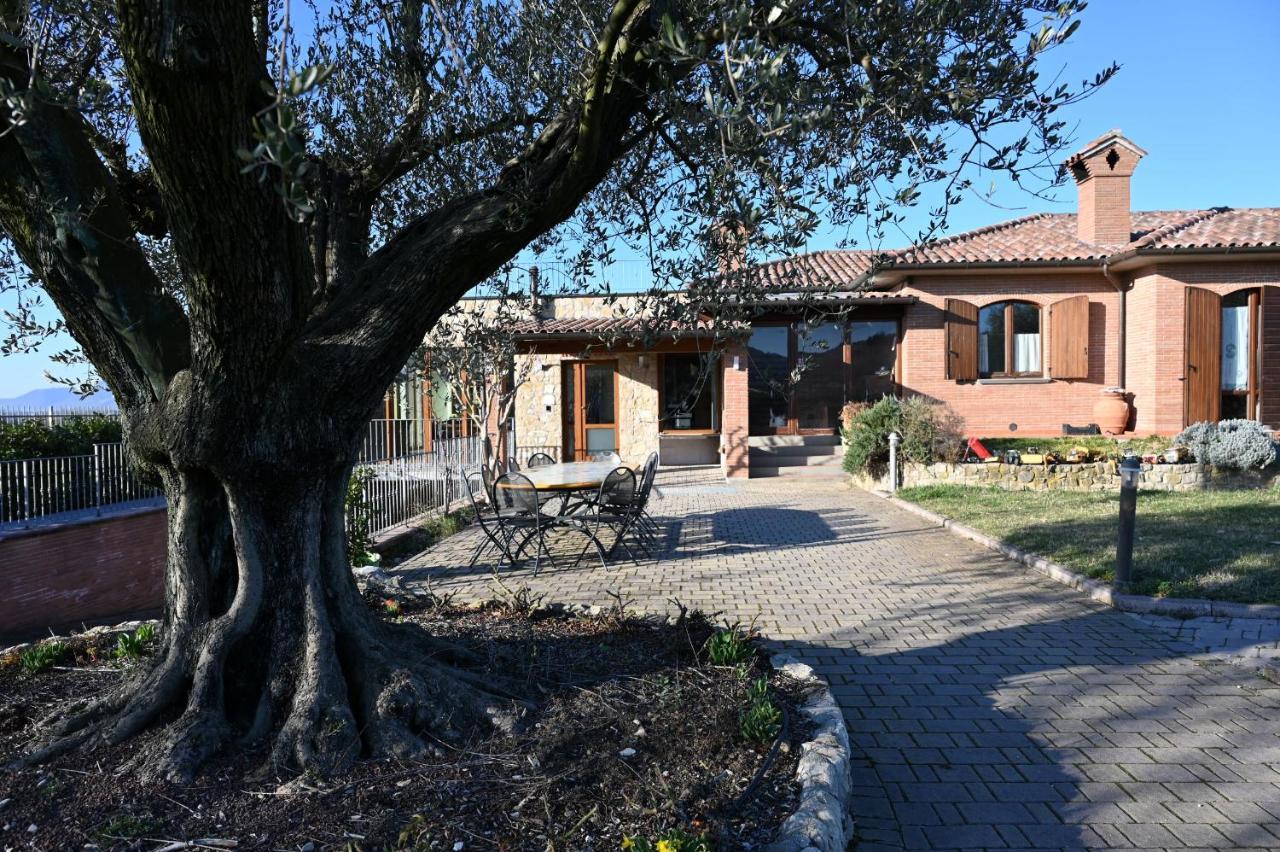 Agriturismo A Casa Mia Gubbio Eksteriør bilde